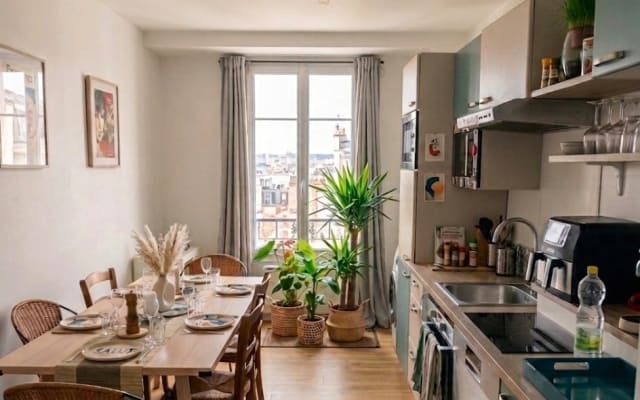Cosy bohemian apartment in Montreuil - Direct access Paris line 9