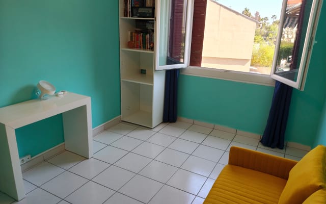 Bel appartement proche aéroport