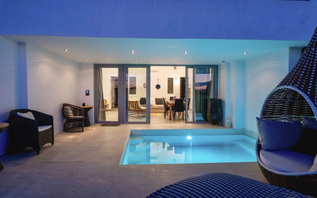 Casa Premium de 2 dormitorios con piscina exterior privada