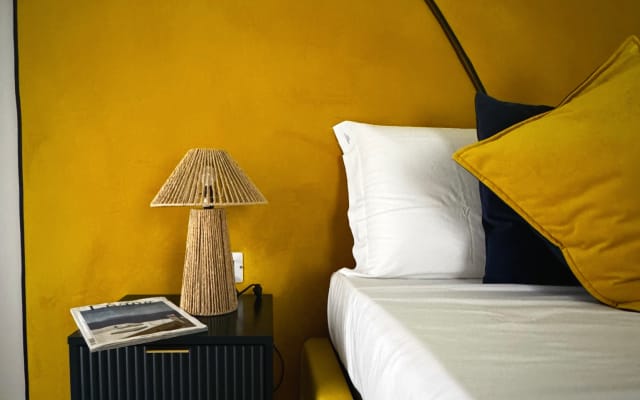 Roda Apartments - Heart of the Spanish Quarter