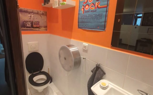 Stéphanes Inserat auf misterb&b - Wc