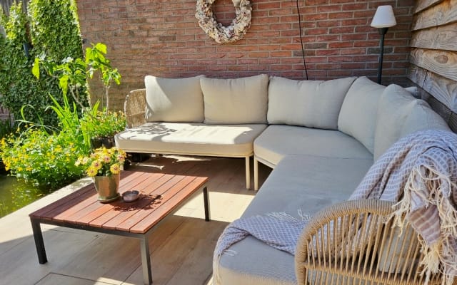 L'annuncio di Edwin & Lennart su misterb&b - una comoda seduta in giardino