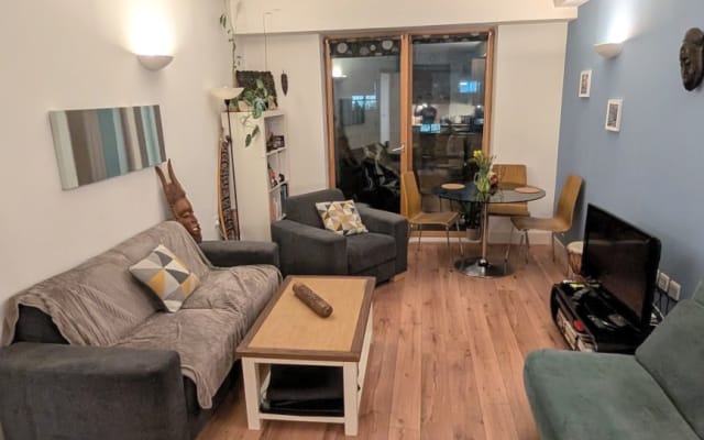 double bed with private bathroom. 2 min walk from station
