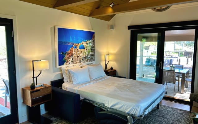 New Architect Designed Private Studio Cottage on 25 acre gated ranch