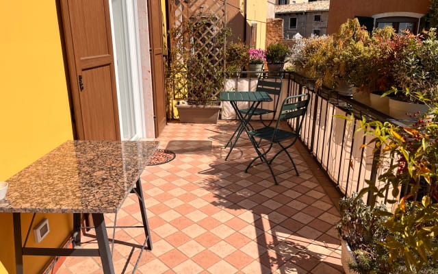 Quarto privado perto do Lago de Garda