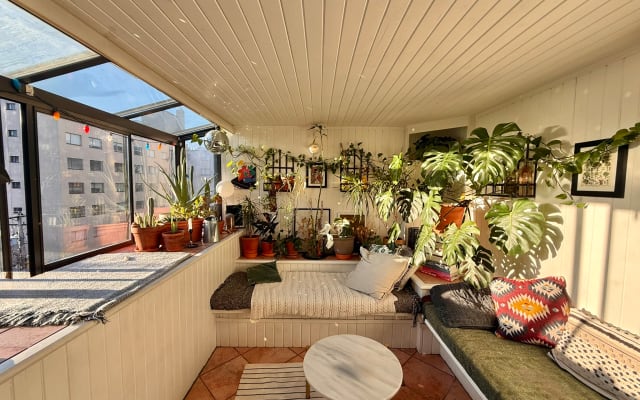 Art-Filled West End Retreat Near Davie Village & Beaches