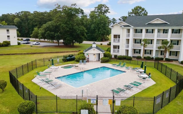 2Br Eigentumswohnung in Blue River Ct, Myrtle Beach. Schläft 6.