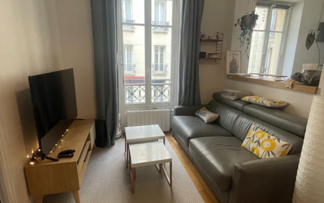 Sofa Bed in Paris Nation area