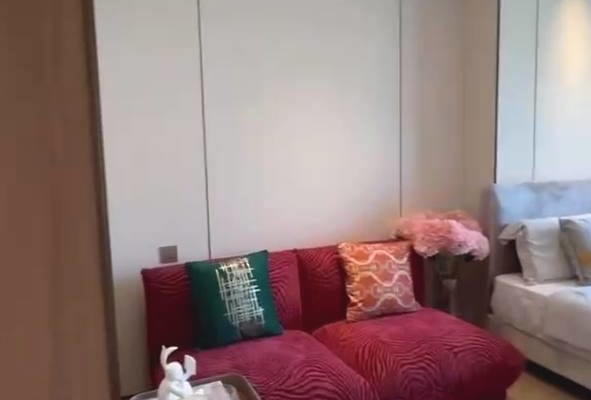 Annonce de In sur misterb&b - canapé