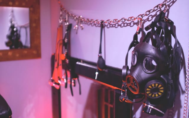 OrahsPlayHouse | Curated Adult PlaySpace & Suite - Foto 15