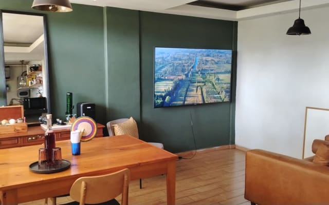 Habitación de Autor LGBT+ | Diseño y Arte en Balbuena