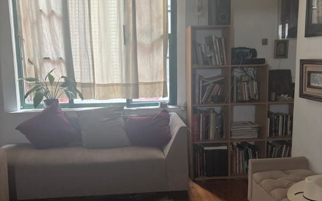 Private room in shared apartment with host.