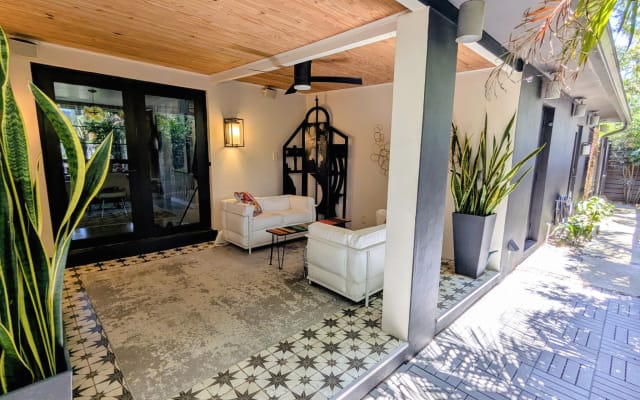 Bill's listing on misterb&b - Owner's entrance.  Feel free to use the covered front patio.