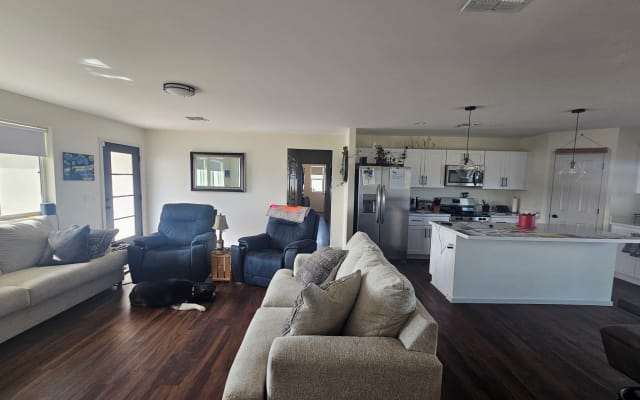 Comfortable stay near Casa Grande, Phoenix & Tucson