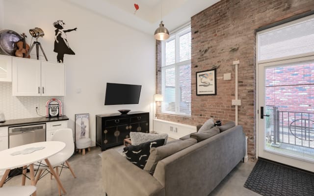 Heritage Chinatown Loft - Ba Fu