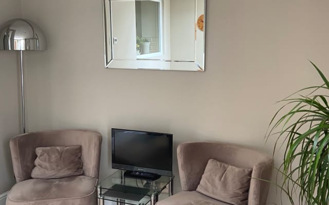 1 Minute from Brighton Rail Station Single Bedroom - Picture 16