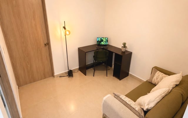 Annonce de Carlos sur misterb&b - Espace d'étude et de travail