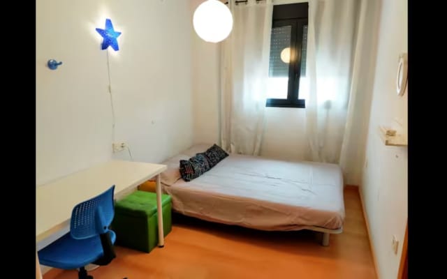 Habitaciones en urbanización con piscina - Foto 13