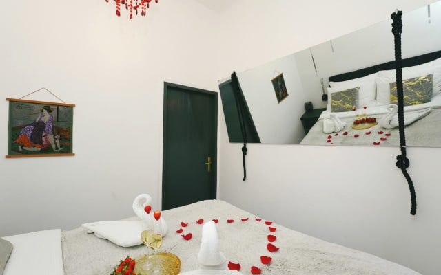 Pleasure Palace - BDSM, Fun, Tantra, City Centre, Sea, XXX