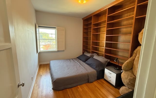 Privatzimmer in bester Lage in West Hollywood verfügbar. - Foto 10