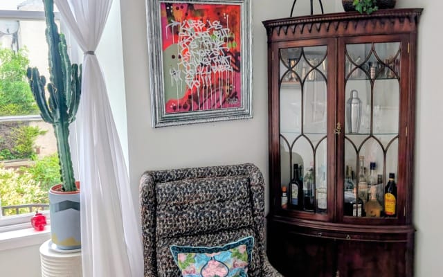 Comfortable double bedroom in Leith, Edinburgh