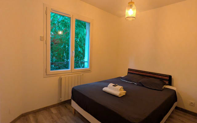 Helles Zimmer in Haus mit Garten - zwischen Stadt und Grün - Foto 8