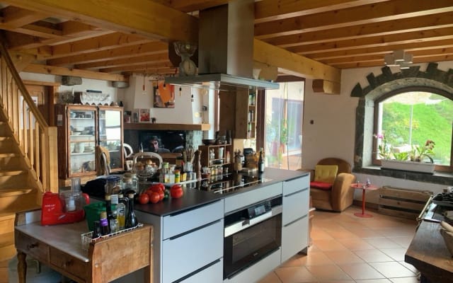 Annonce de Jean-michel sur misterb&b - Cuisine,  pièce à vivre.