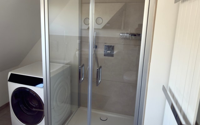 Confort moderne de 60 m² avec 2ème WC dans un endroit calme près de la plage et de Büsum - Photo 7