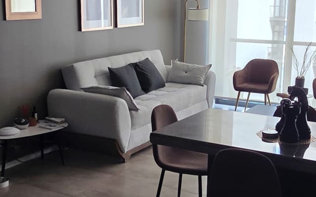 Cuarto privado en complejo residencial de departamentos
