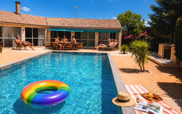le secret de Viviane, Ferienwohnung mit Pool und Sonne