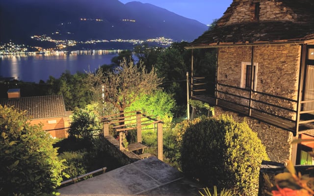 Rustico senza punti
with a magnificent view of Lake Maggiore. - Picture 10
