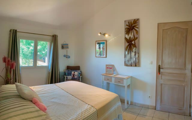 Villa Flamingo - Gay b&b by the Mediterranean! Room: Pool