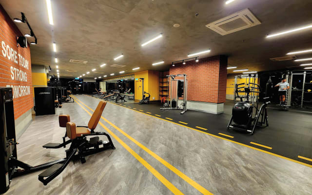 Condominium with excellent amenities.