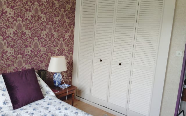 bedroom with separate shower room, 800 meters from the beach.