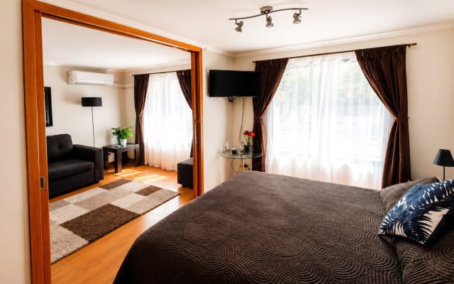 APARTAMENTO EXCLUSIVO situado na Rua Lastarria, n.o 70
