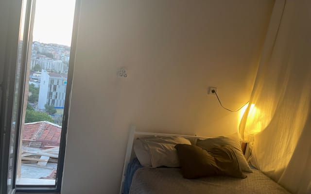 Cozy 1+1 in the Heart of BeyoÄlu Close to History & LGBTQ+ Nightlife!