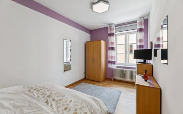 Exklusive 3-Zimmer-Wohnung für 2 anspruchsvolle Personen in Toplage