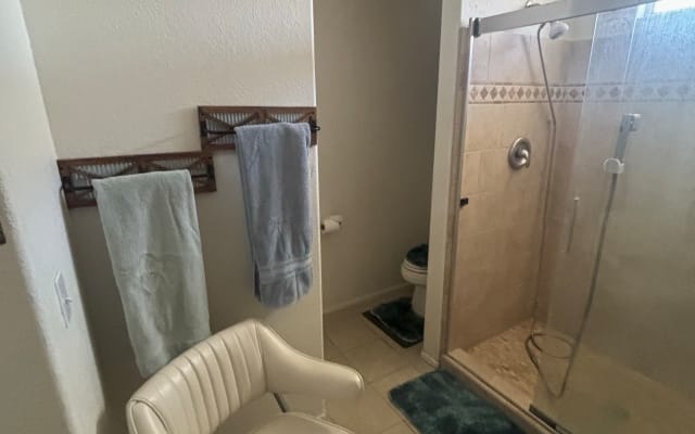 Quarto privado espaçoso, situado perto do aeroporto e do centro de Palm...