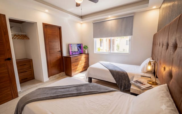 Appartement moderne de 2 chambres près du quartier romantique et de la plage - Photo 9