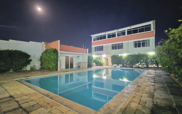Appartamento con garage | Piscina enorme