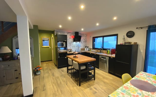Koh Tao House: “Ar Men” Room
