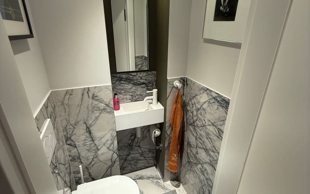 Marcels Inserat auf misterb&b - Deine Toilette...