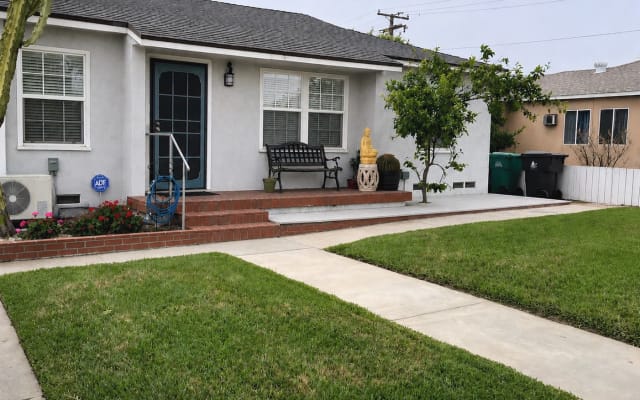 Camera confortevole e pulita nella comoda Long Beach - Foto 8