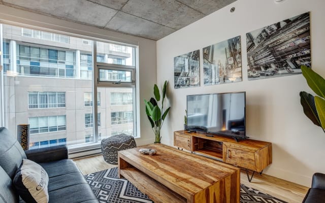 Appartement 2 chambres « Humanity » au centre-ville de Montréal | Entiè