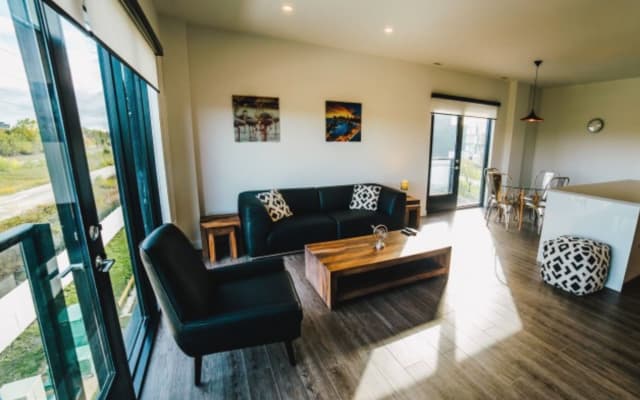 LXTX 2BR Downtown Winnipeg | Fully Furnished | All inclusive