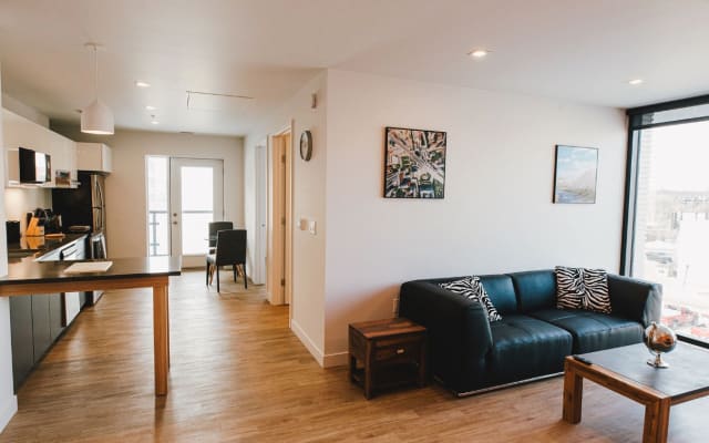 Stradbrook 1BR Suite in Winnipeg | All Inclusive | Flexible Lease