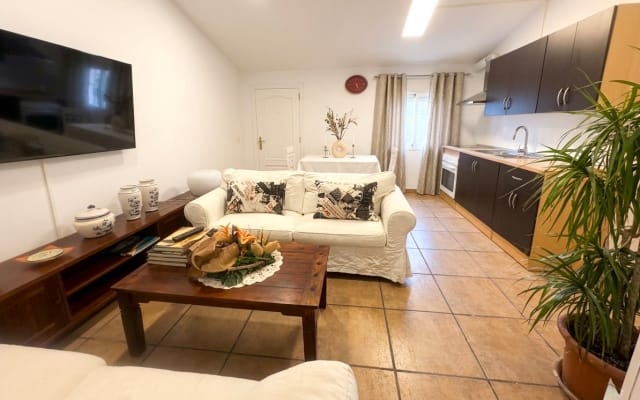 Naturist single or double room