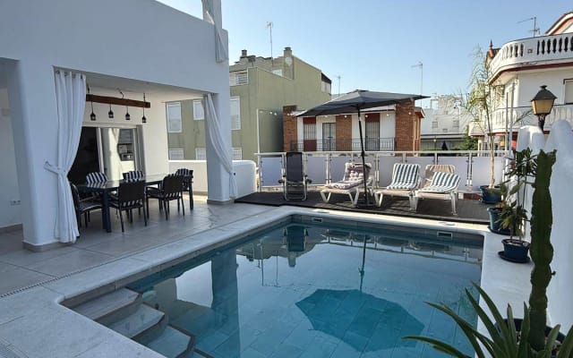 Casa Alhama con piscina climatizada en la mejor zona de Punta Umbría - Foto 17
