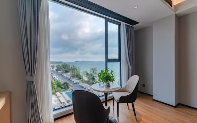 Deluxe Double with Sea View