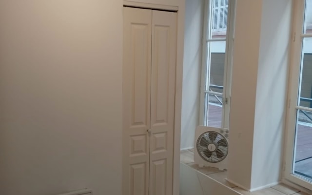 Encantador apartamento de 37 m2 no Vieux-Port, a uma curta distância a